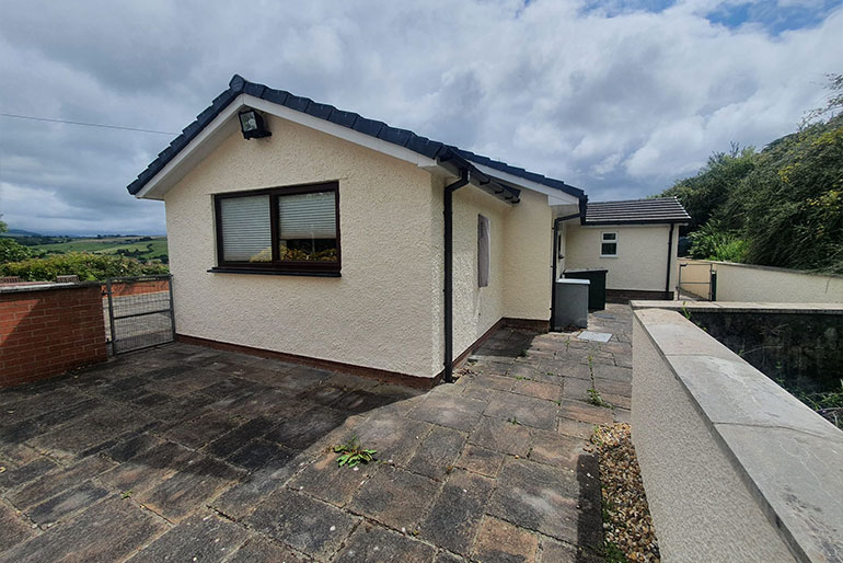 Decorators In Trefechan